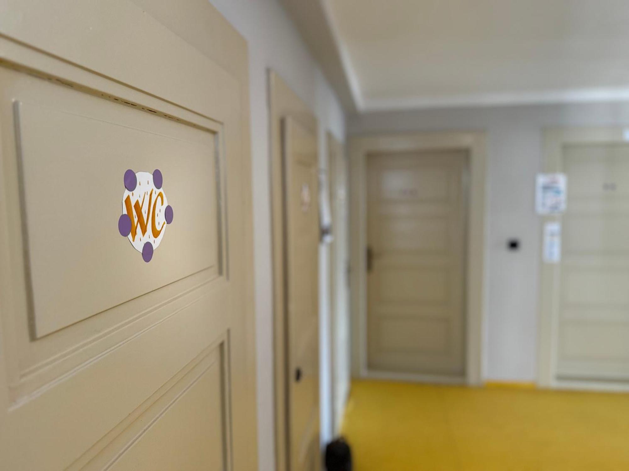 Knk Vibrant Central Spacious Hideaway Appartement Hradec Králové Buitenkant foto